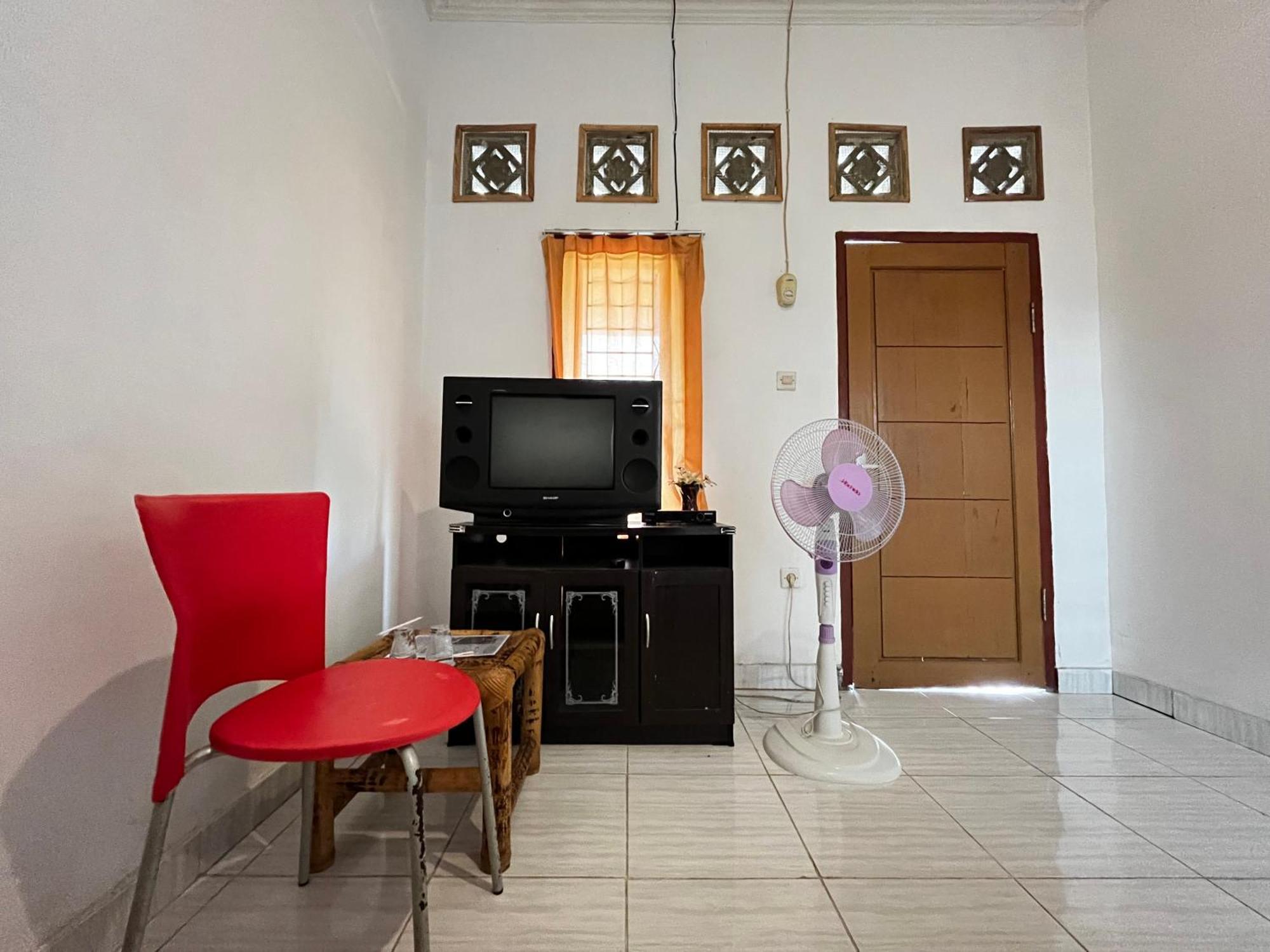 Alan'S Homestay Kuripan  Екстериор снимка