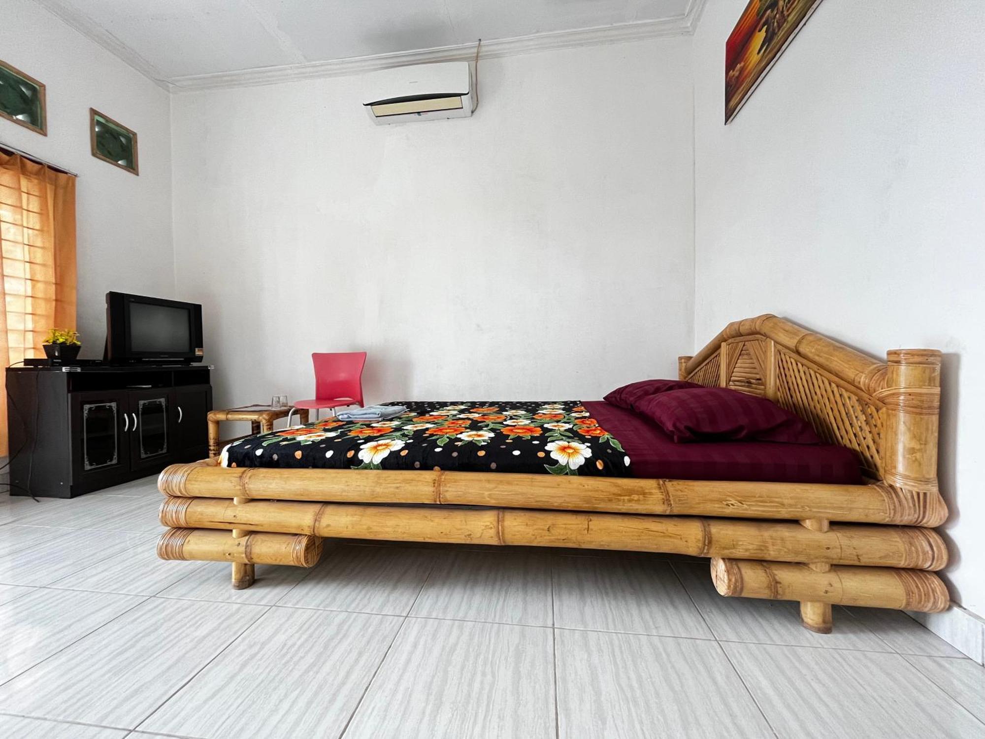 Alan'S Homestay Kuripan  Екстериор снимка